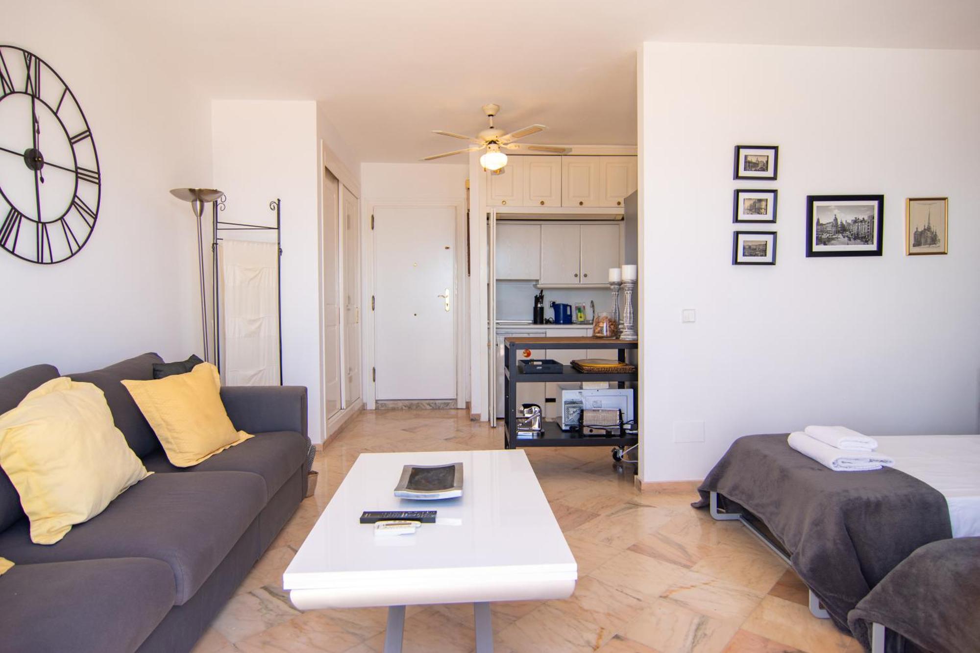 Oleholidays 655 Romana Playa Vistas Al Mar * Marbella