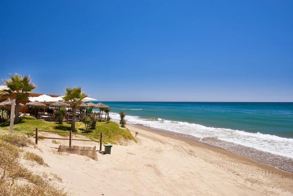 Oleholidays 655 Romana Playa Vistas Al Mar Apartamento *